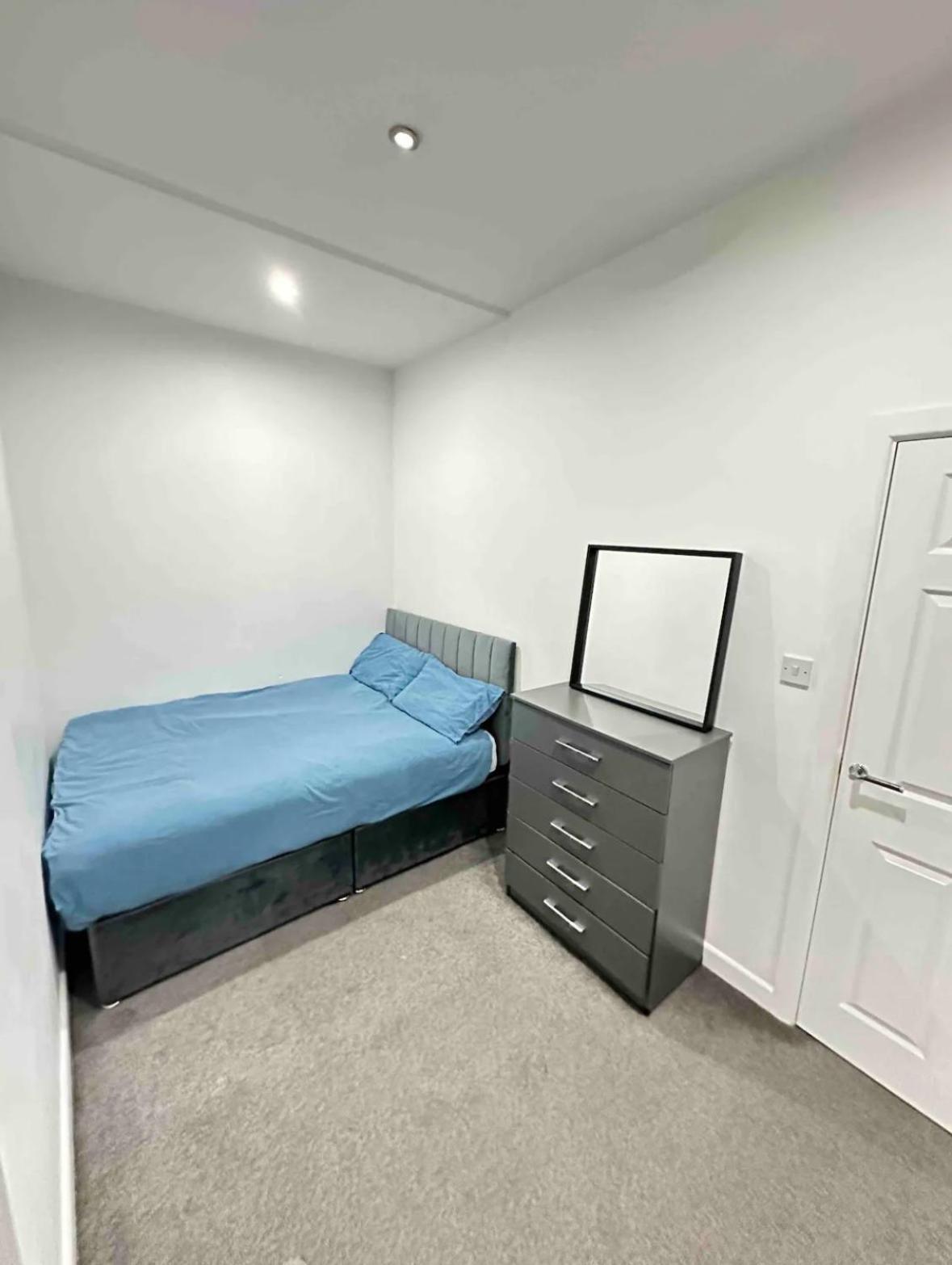 ברמינגהאם Apartment In Bham City Centre, Free Parking Sleeps 3 מראה חיצוני תמונה